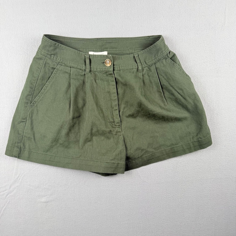 Francescas Olive Green High Waisted Pleated Shorts Size M WS31439 Coastal Hiking